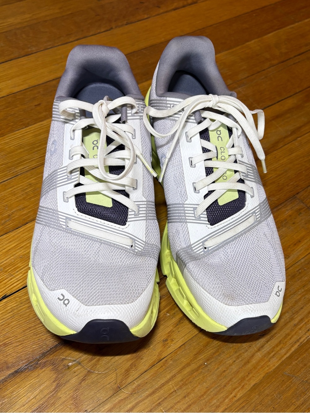 On Running Cloud Women’s Sneakers in Light Gray with White Details